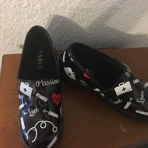Fabul nursing shoes/clogs